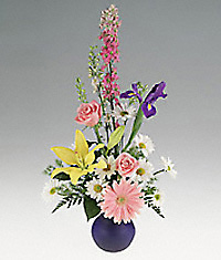 Petite mixed spring arrangement
