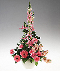 Pink and peach arrangement